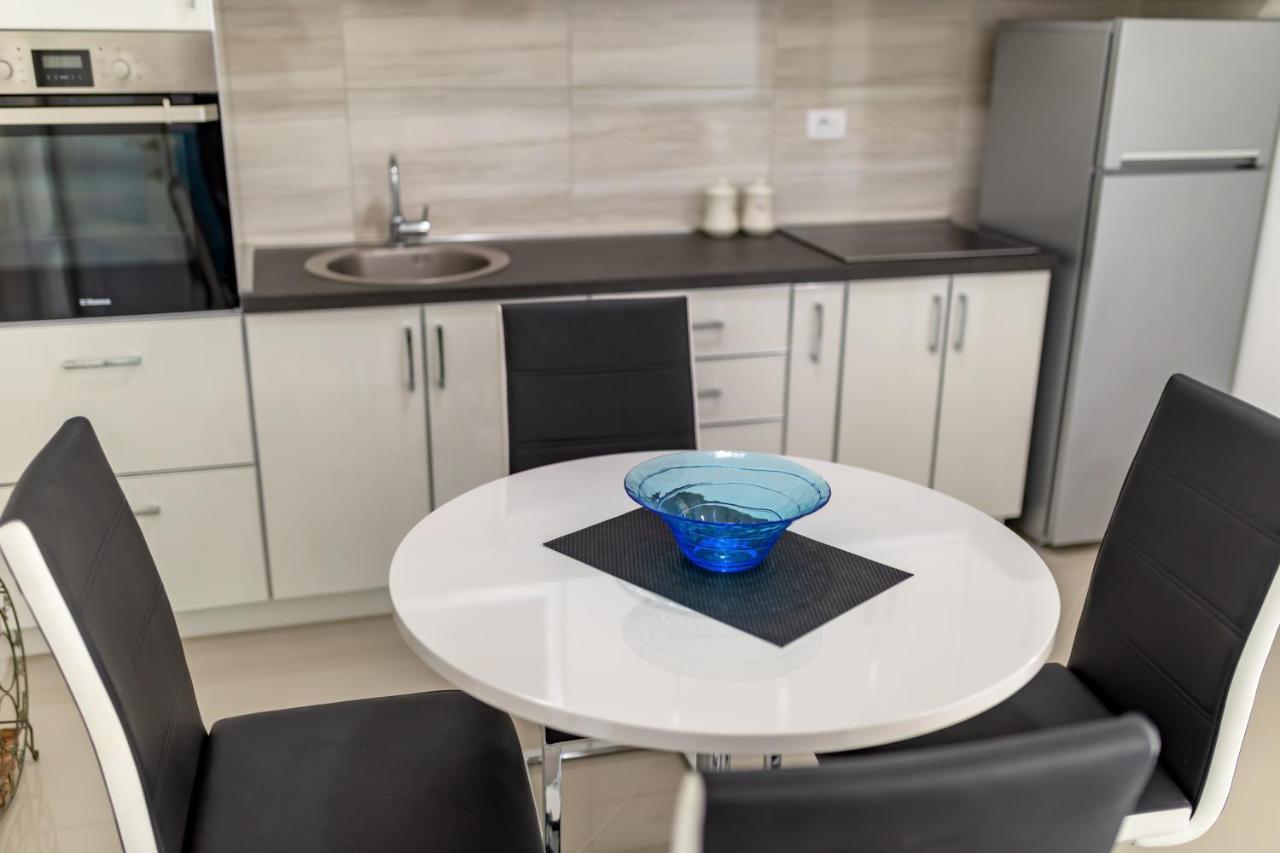 Apartman A13 Susanj Bar Bagian luar foto