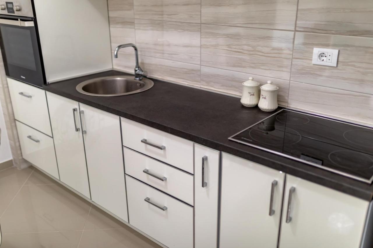 Apartman A13 Susanj Bar Bagian luar foto